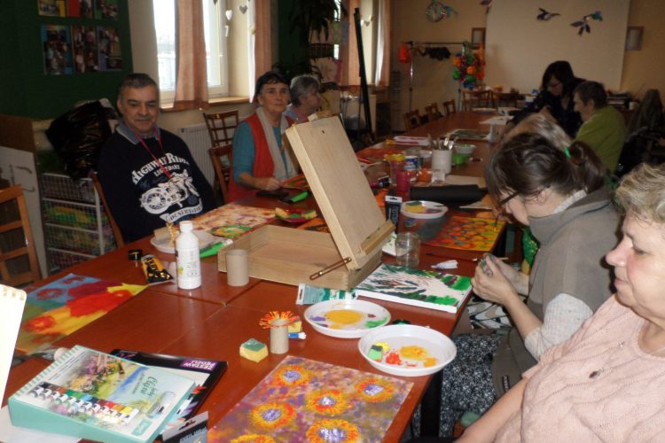 13.03.2019 Artystyczne zajęcia w DPS „Słoneczny Dom”
